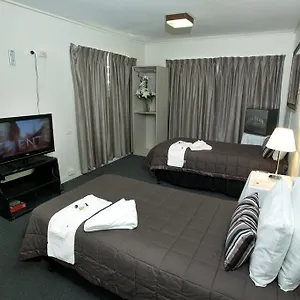 https://osheas-windsor-hotel.queenslandhotels.net